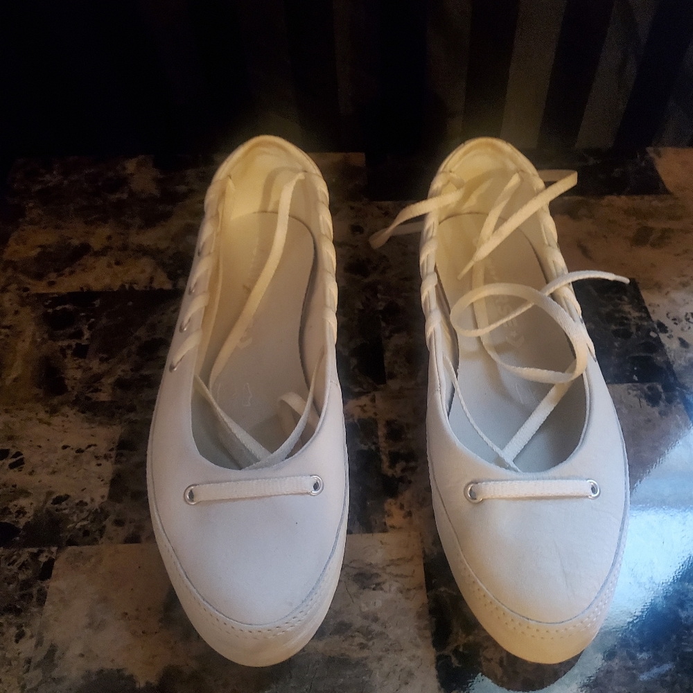 Women sneakers